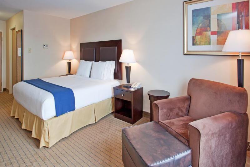 Holiday Inn Express Hotel & Suites Swift Current By Ihg Cameră foto